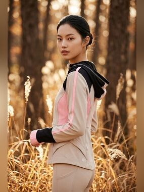Rare Gem. Lululemon 🍋 Define Jacket
